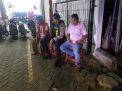 Satsabhara Polres Tanjung Perak Patroli Mini Market di Malam Hari