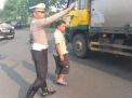 Unit Lantas Polsek Asemrowo Gelar Pengaturan Pagi Cegah Kemacetan