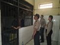 Pantau Kesehatan Tahanan, Polsek Kenjeran Lakukan Pengecekan Rutin Setiap Hari