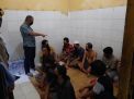 Cegah Tahanan Melarikan Diri, Polsek Asemrowo Lakukan Pengecekan Setiap Hari