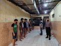 Cegah Penyelundupan Barang Terlarang, Polsek Krembangan Lakukan Pengecekan Rutin Tahanan