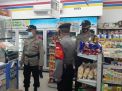 Patroli Mini Market, Personil Polsek Semampir Ingatkan Aturan Jam Malam