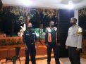 Babinkamtibmas Kenjeran Lakukan Patroli Malam di Pemukiman, Titip Pesan Waspada Orang Tak Dikenal