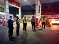 Polsek Semampir Gelar Patroli Malam di SPBU, Titip Pesan Waspada Uang Palsu