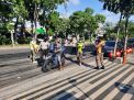 Polsek Pabean Cantikan Gelar Operasi Penertiban Masker Bareng Instansi Samping di Jalan Rajawali