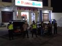 Polsek Asemrowo Gelar Patroli di Kantor Bank, Antisipasi Kriminalitas di Malam Hari