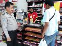 Babinkamtibmas Ampel Sambang Mini Market, Titip Pesan Waspada Kriminalitas