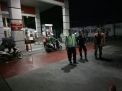 Polsek Semampir Patroli SPBU Gabung Linmas & Satpol PP
