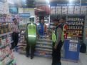 Unit Lantas & Unit Sabhara Polsek Pabean Cantikan Patroli Malam di Mini Market