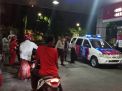 Patroli Malam di SPBU, Polsek Asemrowo Sampaikan Pesan Waspada Uang Palsu