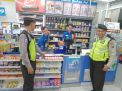 Unit Lantas & Unit Sabhara Polsek Pabean Cantikan Gelar Patroli Malam di Mini Market