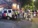 Polsek Asemrowo Pantau Keamanan Pasar Buah Lewat Patroli Malam