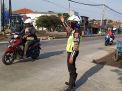 Satlantas Polres Tanjung Perak Gelar Pengaturan Pagi, Beri Pelayanan Pada Masyarakat