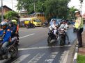 Unit Lantas Polsek Asemrowo Gelar Pengaturan Pagi Cegah Kemacetan