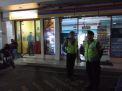 Polsek Semampir Pantau Keamanan Mini Market Lewat Patroli Malam