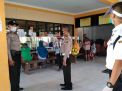 Babinkamtibmas Wonokusumo Kawal Pembagian Kartu KKS Untuk Warga