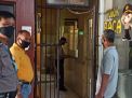 Pantau Kesehatan Tahanan, Polsek Asemrowo Laksanakan Pengecekan Setiap Hari