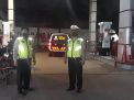 Polsek Semampir Gelar Patroli Malam di SPBU, Sampaikan Himbauan Waspada Uang Palsu