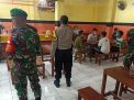 Lakukan Operasi Penertiban Masker, Polsek Krembangan Datangi Beberapa Warkop
