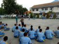 Panit Binmas Polsek Krembangan Gelar Rabu Narsis di SMK Kal I Bumimoro
