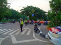 Polsek Kenjeran Cegah Kemacetan Melalui Pengaturan Rutin di Pagi Hari