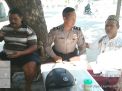 Babinkamtibmas Takal Kedinding Sampaikan Pesan Jaga Kerukunan Ke Tomas
