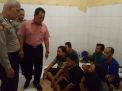 Polsek Asemrowo Lakukan Pengecekan Rutin Ruang Tahanan Usai Apel Pagi