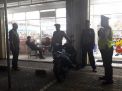 Polsek Asemrowo Gelar Patroli Malam di Mini Market, Antisipasi Kriminalitas 3C