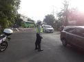 Satlantas Polres Tanjung Perak Laksanakan Pengaturan Pagi, Cegah Kemacetan