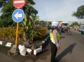 Cegah Macet, Satlantas Polres Tanjung Perak Berikan Pelayanan Melalui Pengaturan Lalu Lintas Pagi