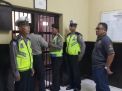 Pantau Kesehatan Tahanan, Polsek Pabean Cantikan Lakukan Pengecekan Pagi & Malam