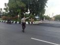 Satsabhara Polres Tanjung Perak Laksanakan Pengaturan Pagi Cegah Kemacetan