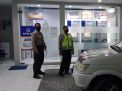 Polsek Kenjeran Pantau Keamanan Kantor Bank Melalui Patroli Malam