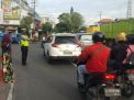 Unit Lantas Polek Semampir Lakukan Pengaturan Pagi Cegah Kemacetan
