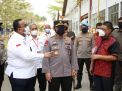 Tinjau Vaksinasi Buruh, Kapolri Harap Pertumbuhan Ekonomi Membaik