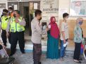 SOSIALISASI APLIKASI PEDULI LINDUNGI TERUS DIGALAKKAN POLSEK KREMBANGAN