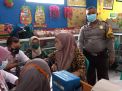 Polsek Pabean Cantikan Gelar Vaksinasi Door to Door Untuk Warga Perak Utara