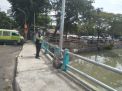 Polsek Pabean Cantikan Lakukan Pemantauan Ketiggian Debit Air Sungai Kalimas, Antisipasi Adanya Potensi Banjir