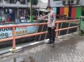 Polsek Krembangan Lakukan Pengecekan Debit Air Sungai, Antisipasi Adanya Kenaikan