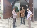 Polsek Krembangan Lakukan Patroli Ibadah Minggu di Gereja, Pastikan Berjalan Aman dan Kondusif