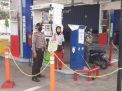 Polsek Asemrowo Laksanakan Patroli Pemantauan SPBU, Pantau Antrian Masyarakat
