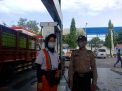 Polsek Asemrowo Laksanakan Patroli Pemantauan SPBU Margomulyo, Sampaikan Himbauan Harkamtibmas