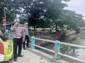 Polsek Pabean Cantikan Laksanakan Pengecekan Ketinggian Air Sungai, Waspada Kenaikan