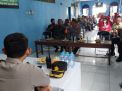 Personil Polsek Pabean Cantikan Laksanakan Salah Satu Program Kapolri, Jumat Curhat