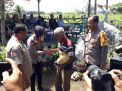 "Jum'at Curhat," Polres Pelabuhan Tanjung Perak Gelar Baksos Dan Pembagian Sembako Ke Warga