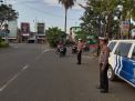 Polsek Krembangan Lakukan Pengaturan Lalu Lintas Sore di Mbah Ratu, Antisipasi Terjadinya  Kemacetan
