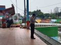 Polsek Asemrowo Cek Debit Pompa Air Balong, Terpantau Tidak Ada Potensi Banjir