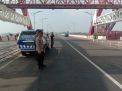 Polsek Kenjeran Laksanakan Patroli Pemantauan 3C di Sepanjang Jembatan Suroboyo