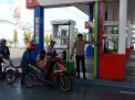 Polsek Asemrowo Lakukan Patroli Pemantauan SPBU Pastikan Situasi Aman Terkendali
