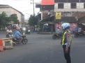 Polsek Asemrowo Lakukan Patroli Lalu Lintas Sore Antisipasi Kemacetan